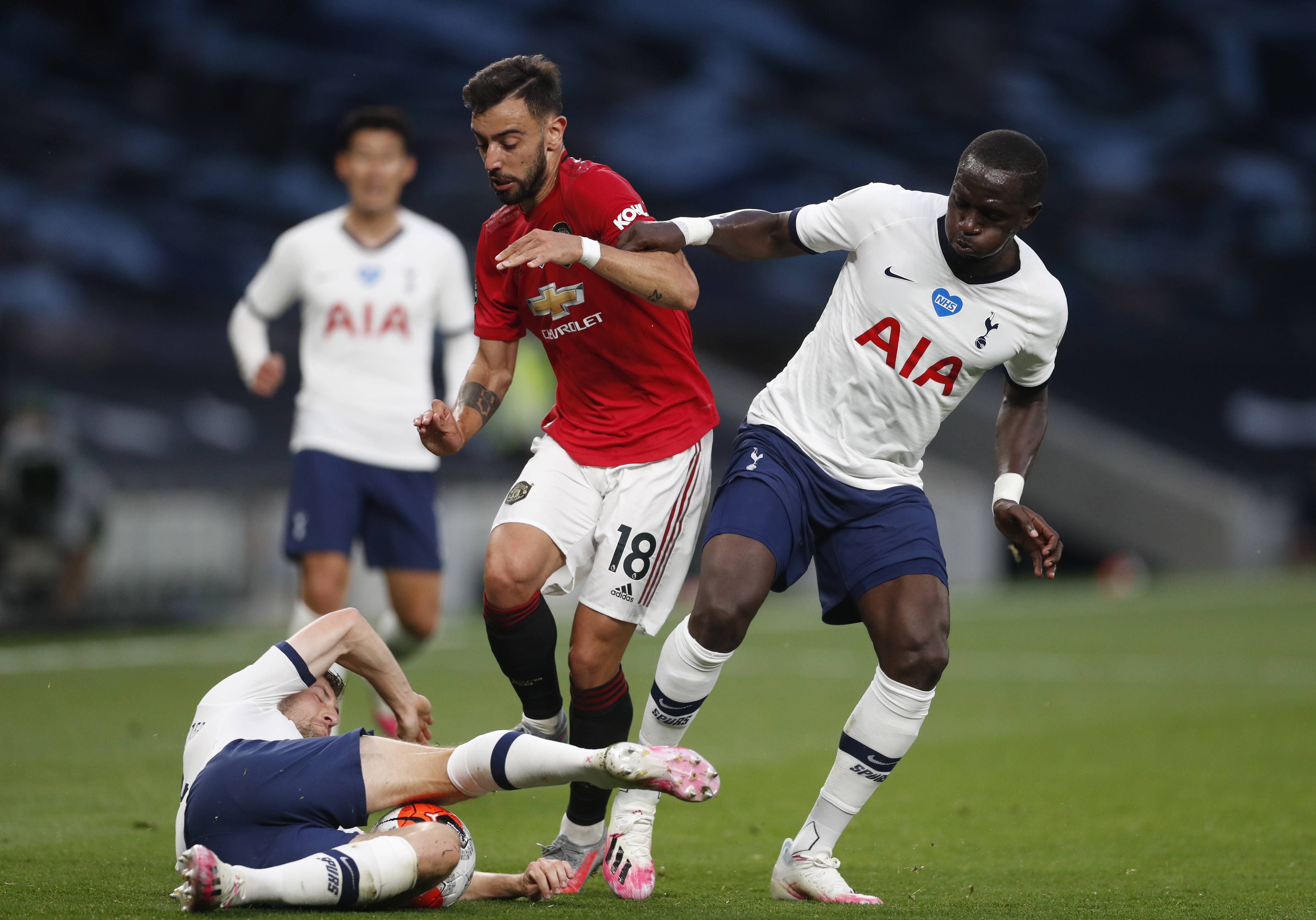 也通过其巨 也通过其巨